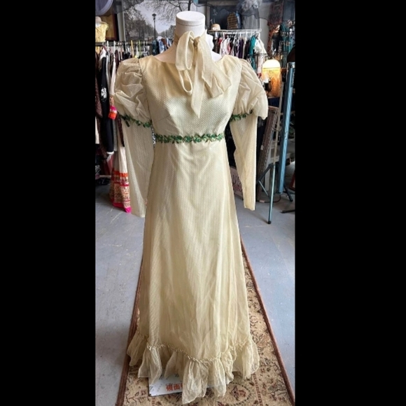 Vintage 70s Gunne Sax Dress - Picture 9 of 9
